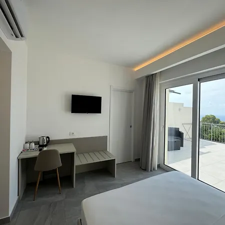 Couette-café Mimosa Florital - Free Private Parking On Site & In Tropea 4*