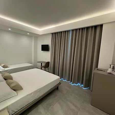 Mimosa Florital - Free Private Parking On Site & In Tropea Bed & Breakfast