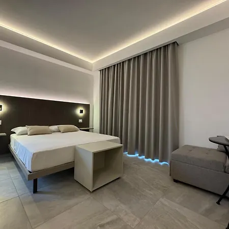 Bed & Breakfast Mimosa Florital - Free Private Parking On Site & In Tropea 4*