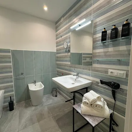 Mimosa Florital - Free Private Parking On Site & In Tropea Santa Domenica (Vibo Valentia)