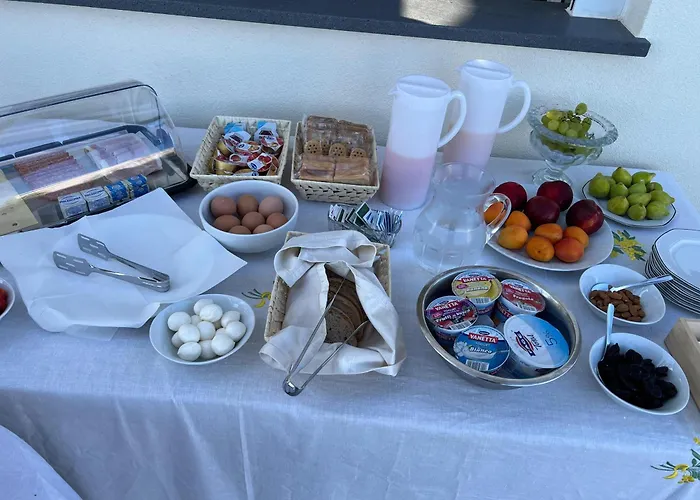 Bed & Breakfast Mimosa Florital - Free Private Parking On Site&in Tropea Santa Domenica (Vibo Valentia)