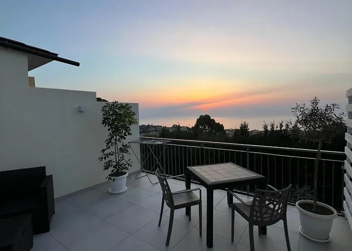 Mimosa Florital - Free Private Parking On Site&in Tropea Bed & Breakfast 4*