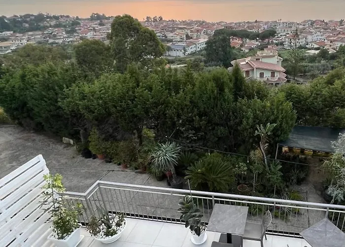 Bed & Breakfast Mimosa Florital - Free Private Parking On Site&in Tropea 4*