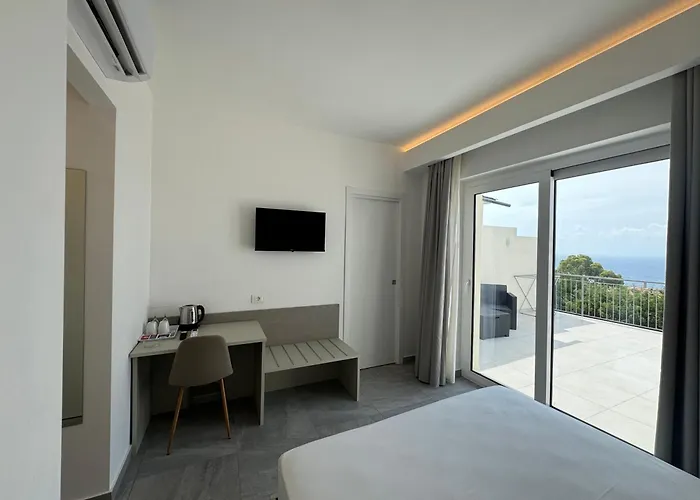 Bed & Breakfast Mimosa Florital - Free Private Parking On Site&in Tropea 4*