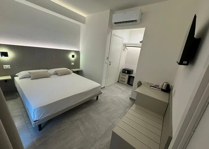 Bed & Breakfast Mimosa Florital - Free Private Parking On Site&in Tropea Santa Domenica (Vibo Valentia)