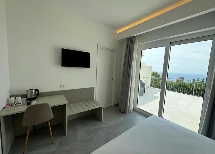 Bed & Breakfast Mimosa Florital - Free Private Parking On Site&in Tropea